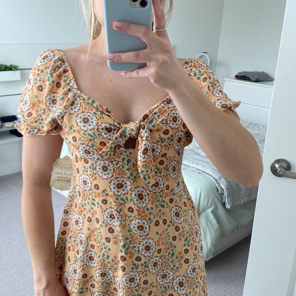 Altrd state dress - Picture 2 of 7